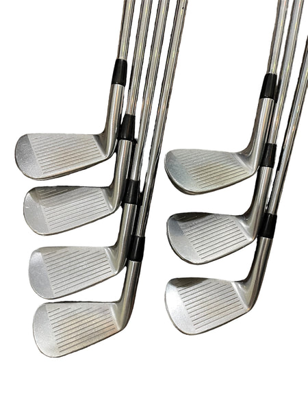 Titleist 712 MB Forged Iron Set 4 Iron-PW Stiff Flex