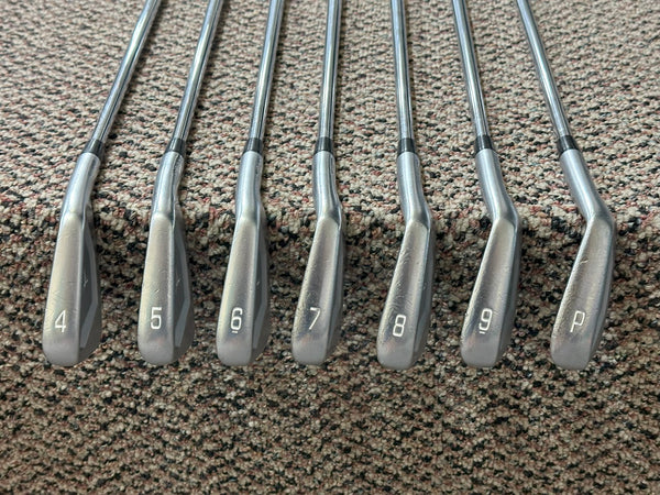 Mizuno JPX900 Tour Iron Set 4-PW Project X 6.0 S Flex Shaft Golf