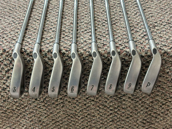 Callaway Big Bertha X-12 Irons 3-PW Callaway R Flex Shafts