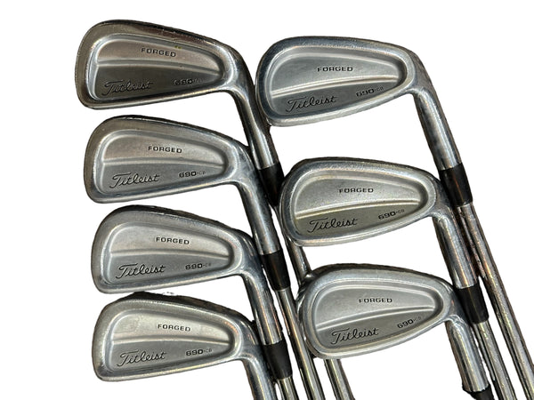 Titleist 690•CB Forged Iron Set 4-PW DG S300 S Flex Shafts