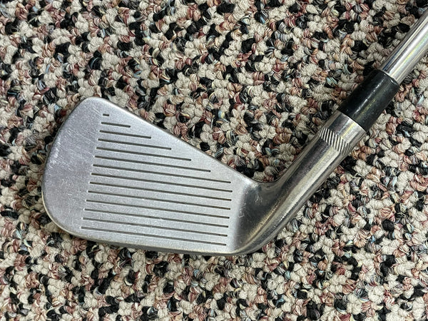 Titleist DCI Black 762 24° 4 Iron DG S300 Stiff Flex Shaft Golf