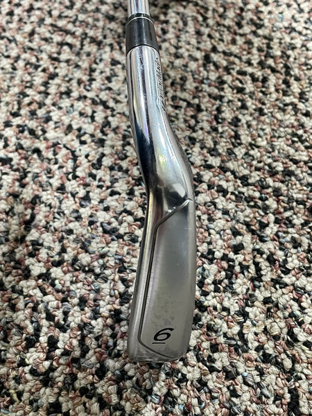 TaylorMade R11 6 Iron KBS 90 Regular Flex Shaft Golf Pride