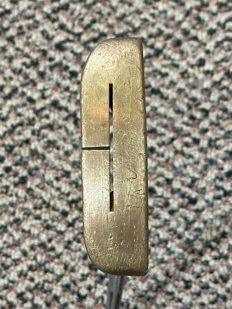 537680_7 537680_7
