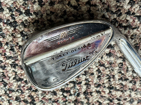 Titleist BV256•14 Sand Wedge Dynamic Gold Wedge Flex Shaft Golf Pride Demo Grip