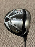 Titleist 915D2 9.5° Driver Diamana 60g Stiff Flex Shaft Golf Pride MCC +4 Grip