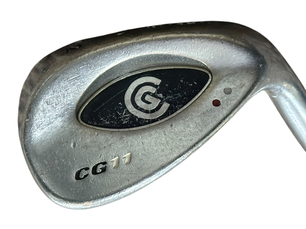 Cleveland CG11 52° Gap Wedge Traxion Wedge Flex Shaft Golf Pride CP2 Wrap Grip