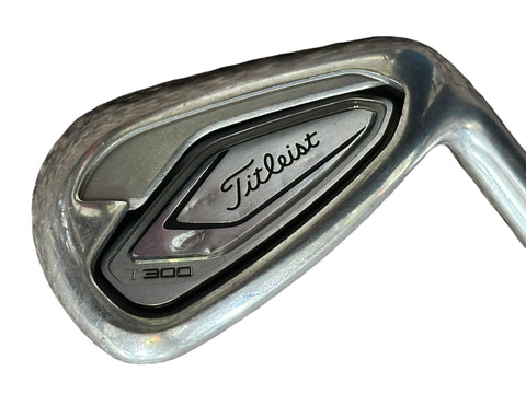 Titleist T300 48° Gap Wedge AMT Red R300 Regular Flex Shaft GP Tour Velvet Grip