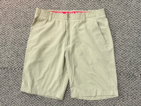 Under Armour Men's Golf Shorts Size 38 Tan Made in Bangladesh