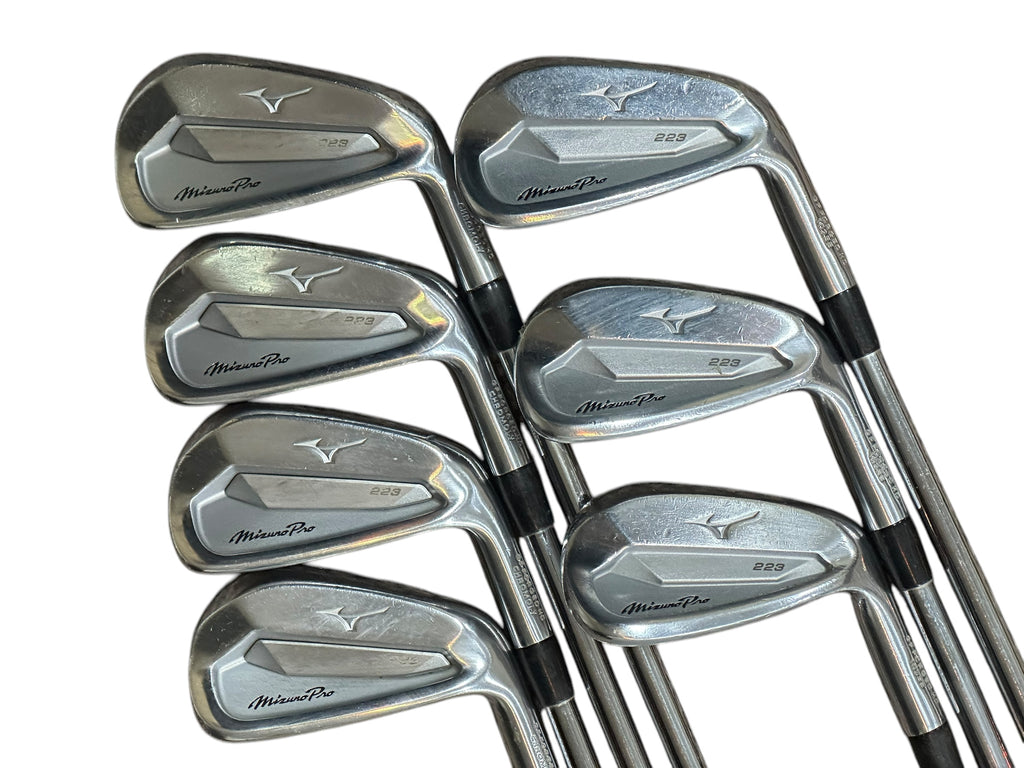 Mizuno Pro 223 Iron Set 4-PW NS PRO Modus 3 X Flex Shafts GP Z Grips