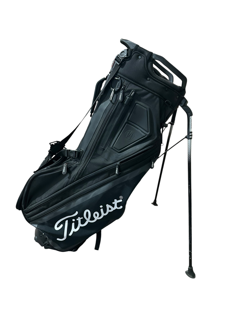 Titleist Stand Bag 14-Way Divider 6 Pockets Shoulder Harness Carry Handle Black