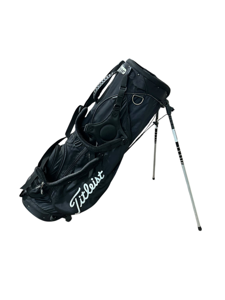Titleist Stand Bag 6-Way Divider 6 Pockets Shoulder Harness Carry Handle Black