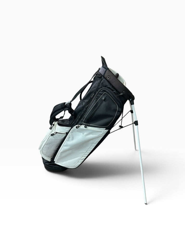 Ping Stand Bag Council Fire Golf Course Insignia 5-Way Divider 7 Pockets Rain Hood Black/White