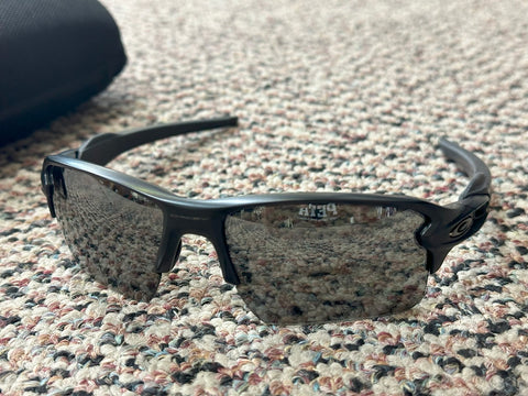 Oakley flak 2.0 case outlet