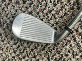 Wilson Staff Di11 Distance 9 Iron SL 95 Uniflex Shaft Wilson Staff Grip