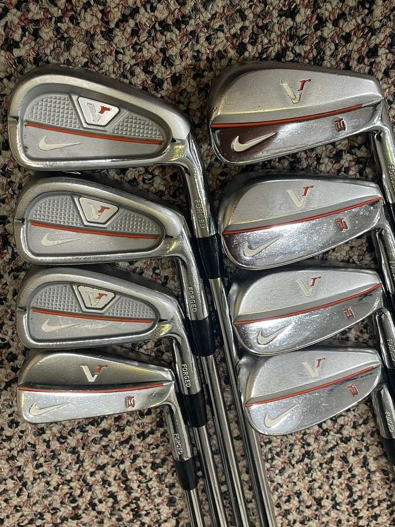 Nike Tiger Woods Victory Red Forged Combo Iron Set 3-PW 6.0 Shafts Tour Velvet Grips