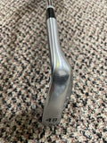 Cleveland CG16 Tour Zip Grooves 48•8 PW Traction Wedge Flex Shaft Grip One Grip
